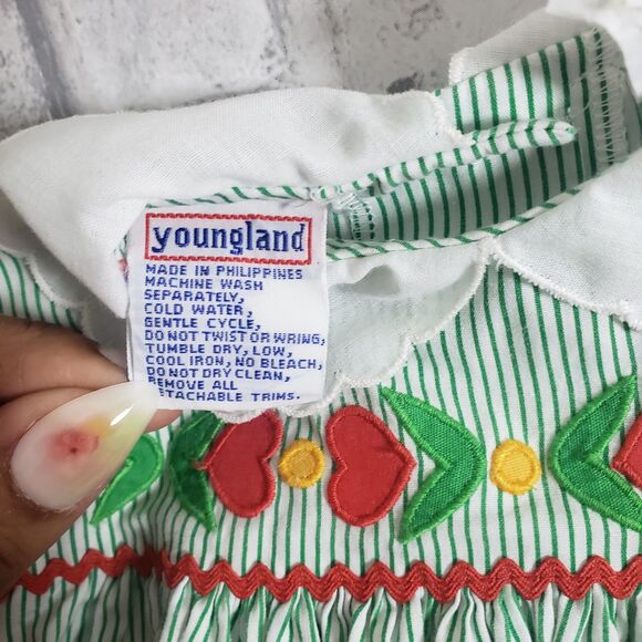 Vintage 80's Baby Girls Green Stripe Dress With Hearts - Picture 5 of 6